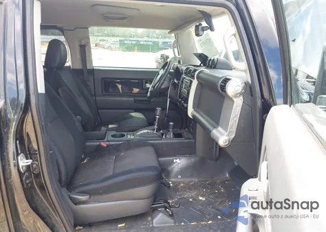 2012 Toyota Fj Cruiser z USA, uszkodzony, nr VIN JTEBU4BF5CK127191